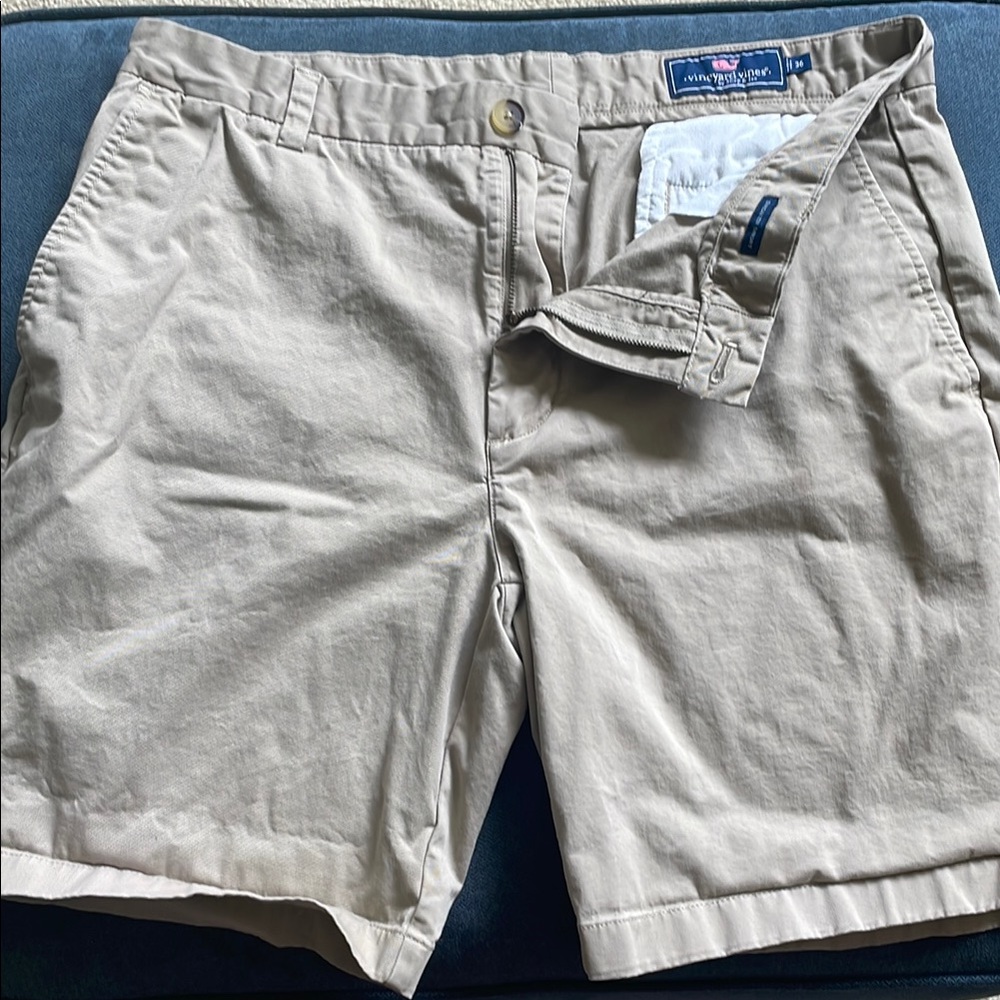 Vineyard Vines Men’s Breaker Short- Khaki